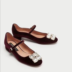 Zara ballerina with beaded details shoes